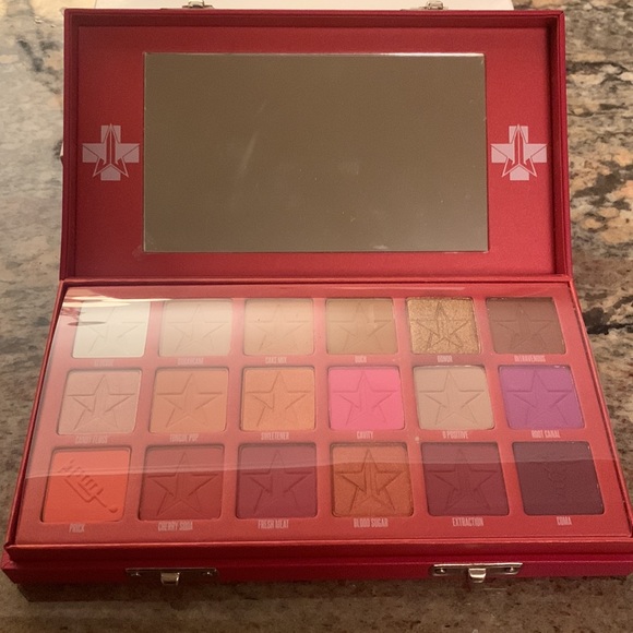 BNIB JEFFREE STAR BLOOD SUGAR PALETTE - Picture 2 of 3